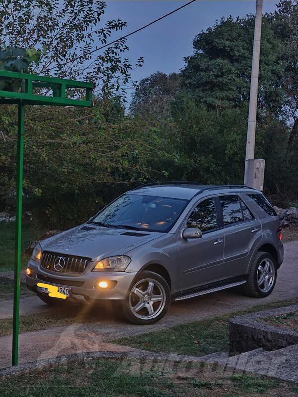 Mercedes Benz - ML 320 - ML 320 165KW