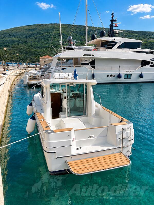 Beneteau - Antares 710