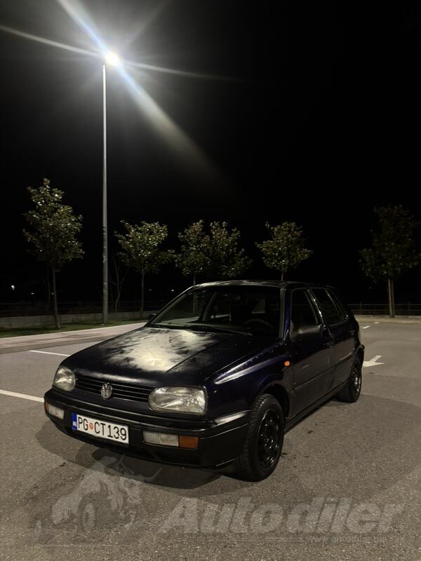 Volkswagen - Golf 3 - 1.4