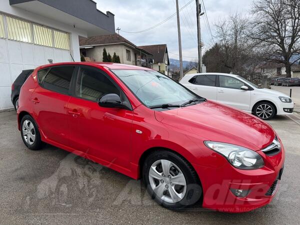 Hyundai - i30 - HYUNDAI I30 1,6d 66kw 2010god