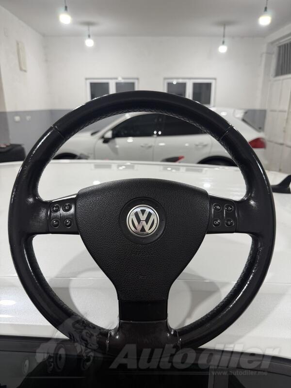 Volan za Golf 5 god. 2005