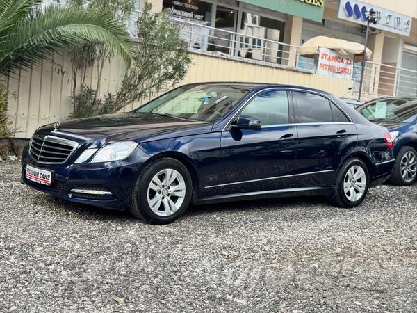 Mercedes Benz - E 220 - 220