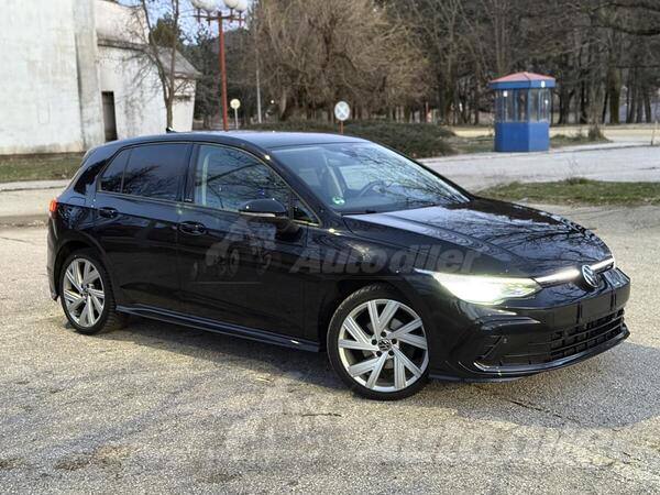 Volkswagen - Golf 8 - 2.0 TDI
