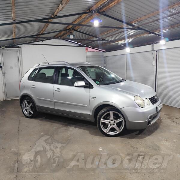 Volkswagen - Polo - Cross