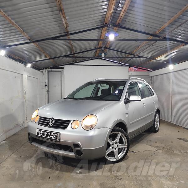 Volkswagen - Polo - Cross