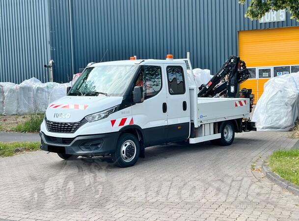 Iveco - Daily 50C18 / Euro 6 / HIAB kran kamion sa ravnom platformom / MOS899