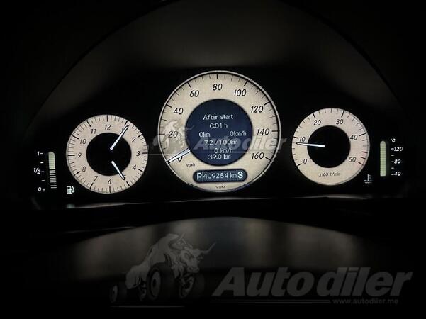 Dashboard for Cars - Mercedes Benz - E 220    - 2002-2008