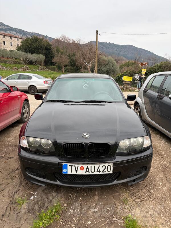 BMW - 318 - 318i