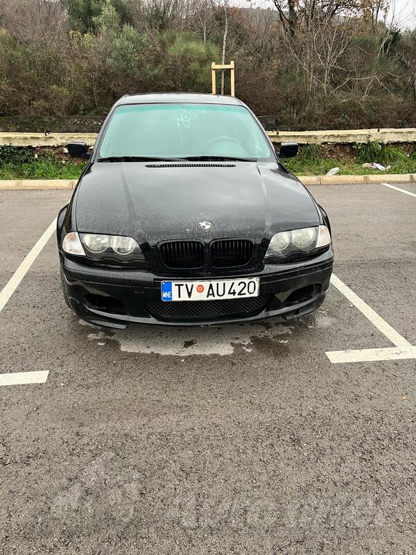 BMW - 318 - 318i