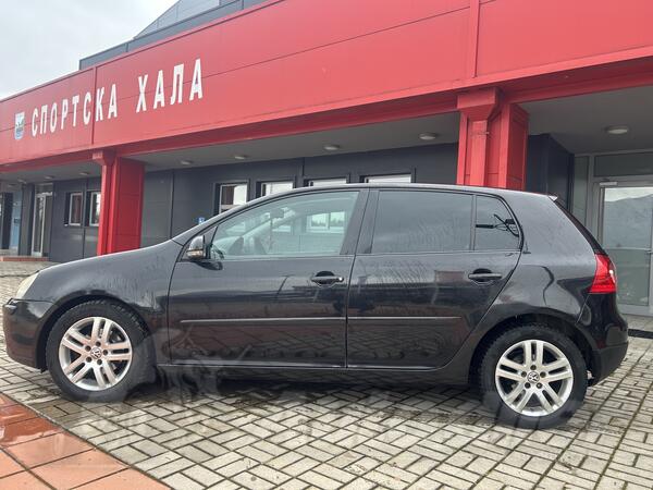 Volkswagen - Golf 5 - 1.9 tdi