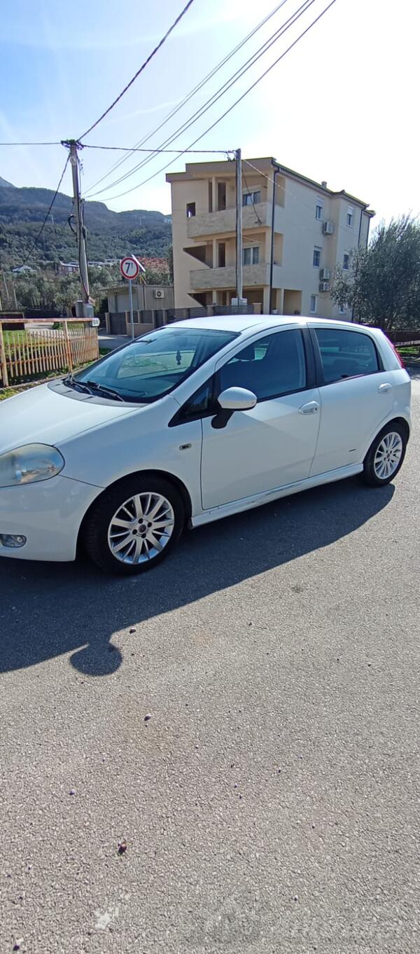 Fiat - Grande Punto - 1.2