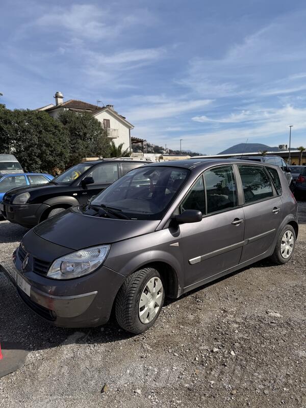 Renault - Scenic - 1.5