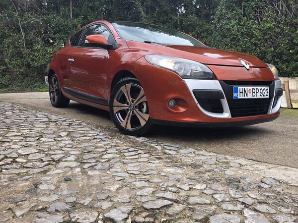 Renault - Megane - 1.6 benz