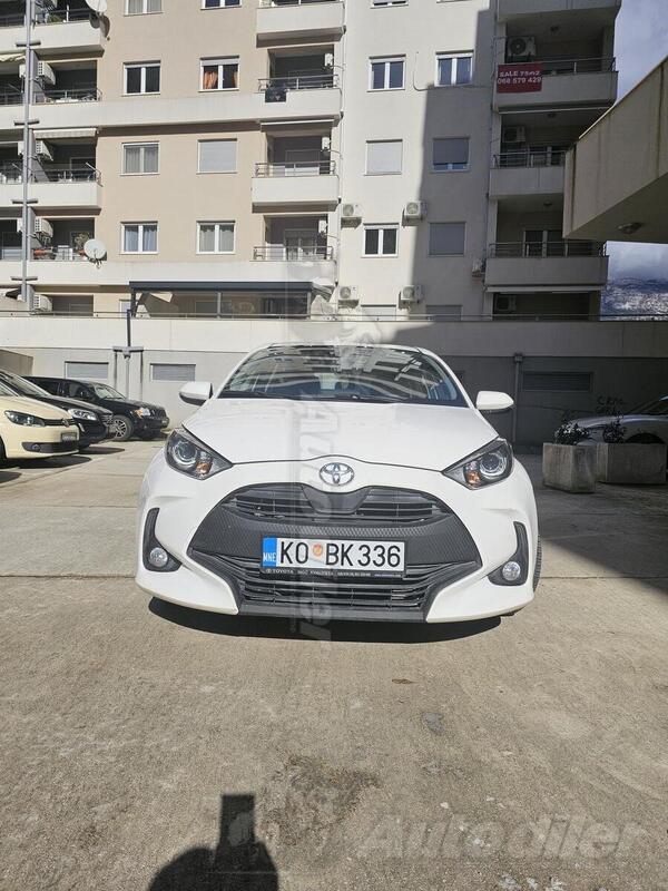 Toyota - Yaris