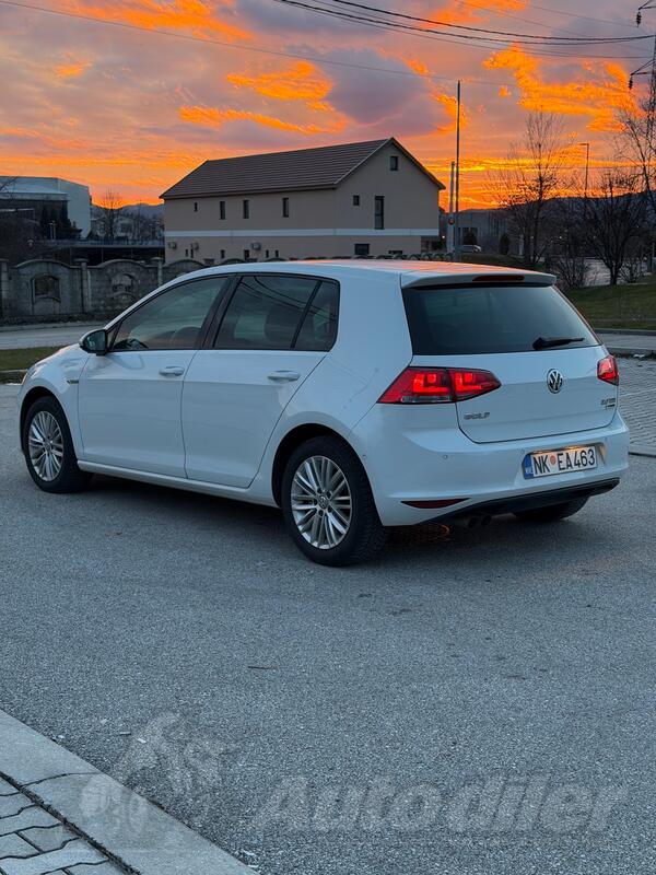 Volkswagen - Golf 7 - 2.0