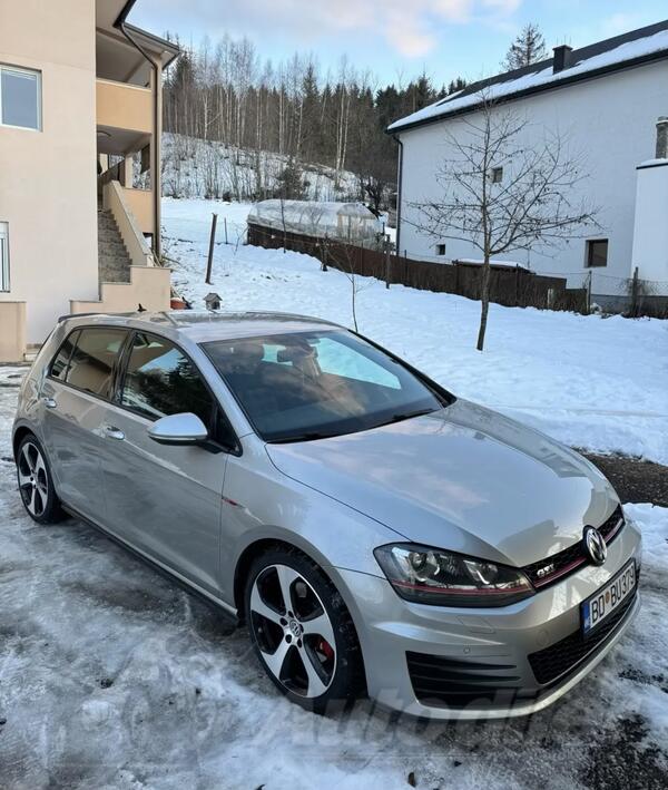 Volkswagen - Golf 7 - 2.0 GTI