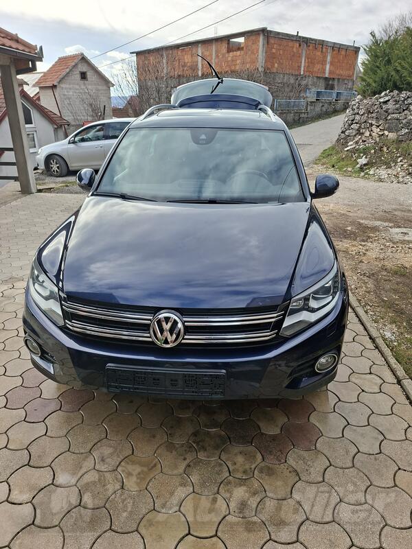 Volkswagen - Tiguan - 20 tdi