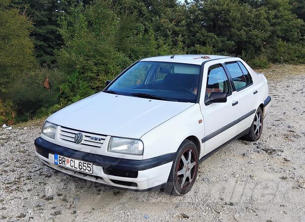 Volkswagen - Vento - 1.9 tdi