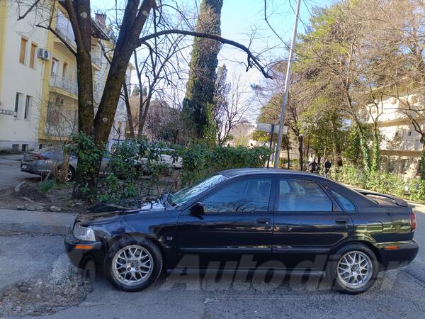 Volvo - S40 - premier