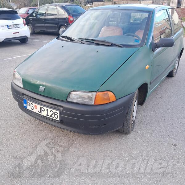 Fiat - Punto - 1,1