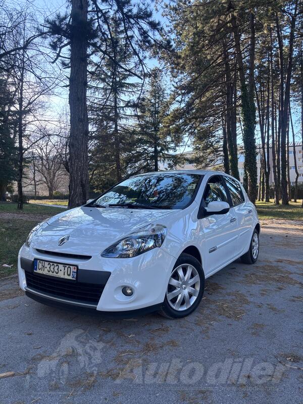 Renault - Clio - 1.5 dci