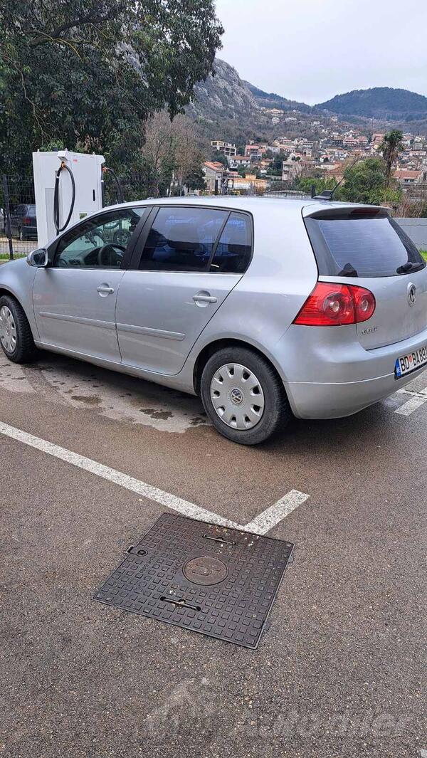 Volkswagen - Golf 5 - 1.9 TDI