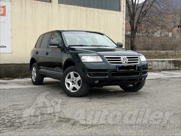 Volkswagen - Touareg - R5