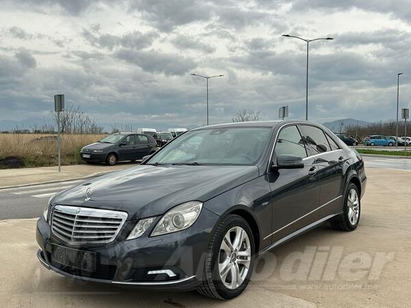 Mercedes Benz - E 250 - 2.2