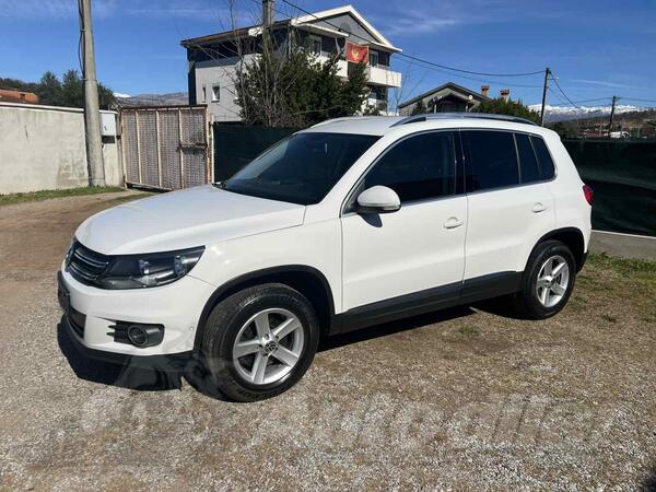 Volkswagen - Tiguan