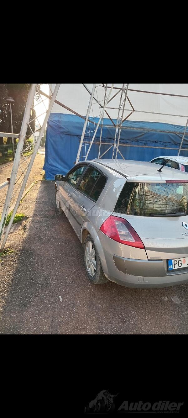 Renault - Megane - 1 5 DCI