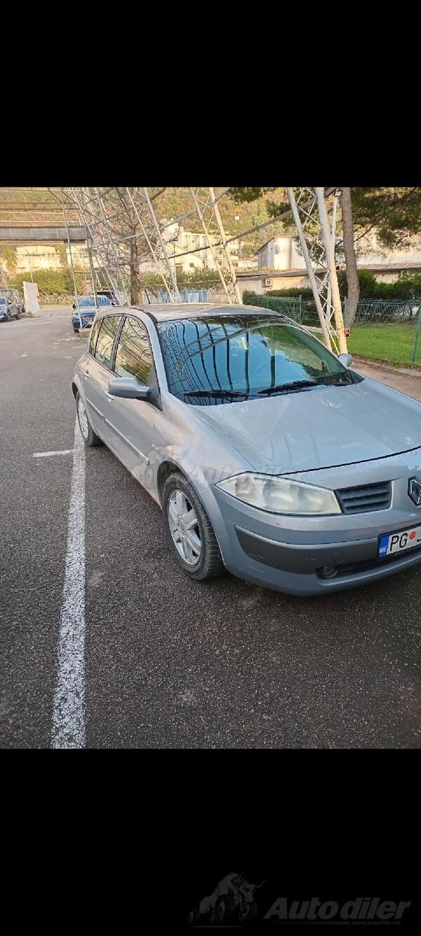 Renault - Megane - 1 5 DCI