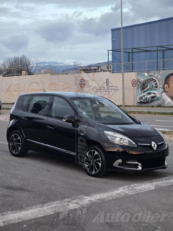 Renault - Scenic - 1.6 DCI
