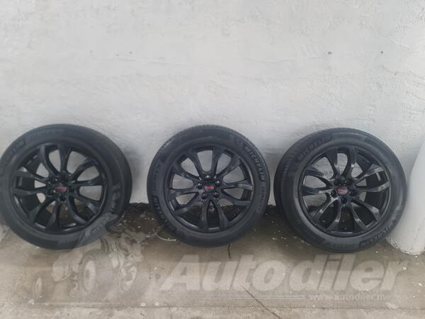 Fabričke felne i mishelin gume