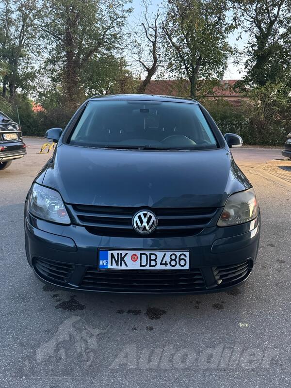 Volkswagen - Golf 5 - 1.9 TDI