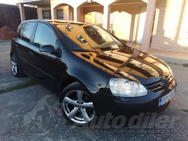 Volkswagen - Golf 5 - 1.9 TDi