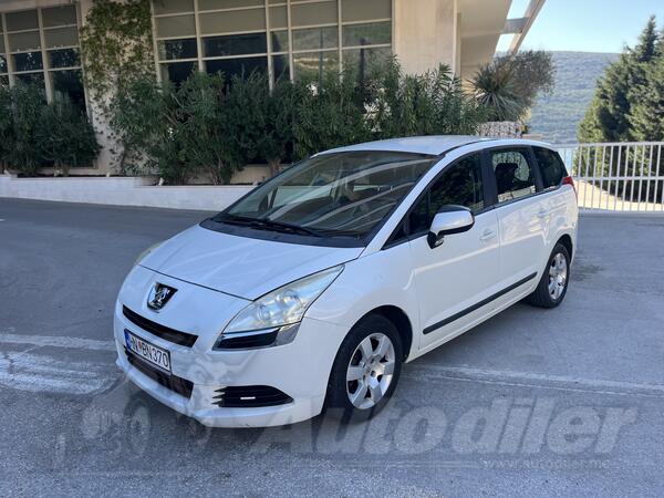 Peugeot - 5008 - 1.6 HDI