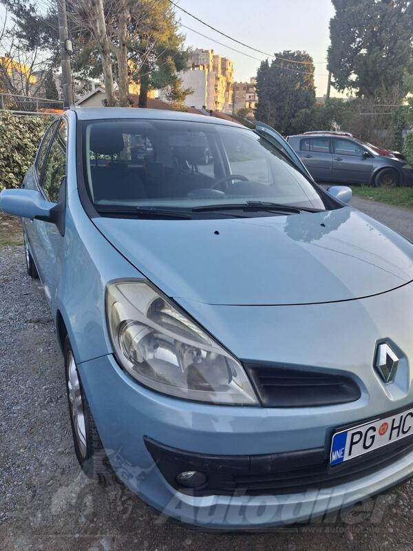 Renault - Clio - 1.2 16v