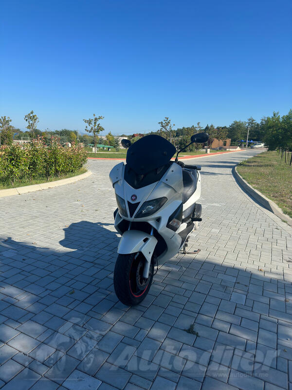 Gilera - Nexus