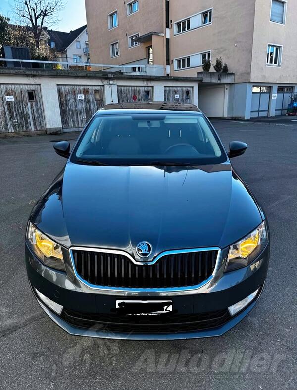 Škoda - Octavia - 1.6