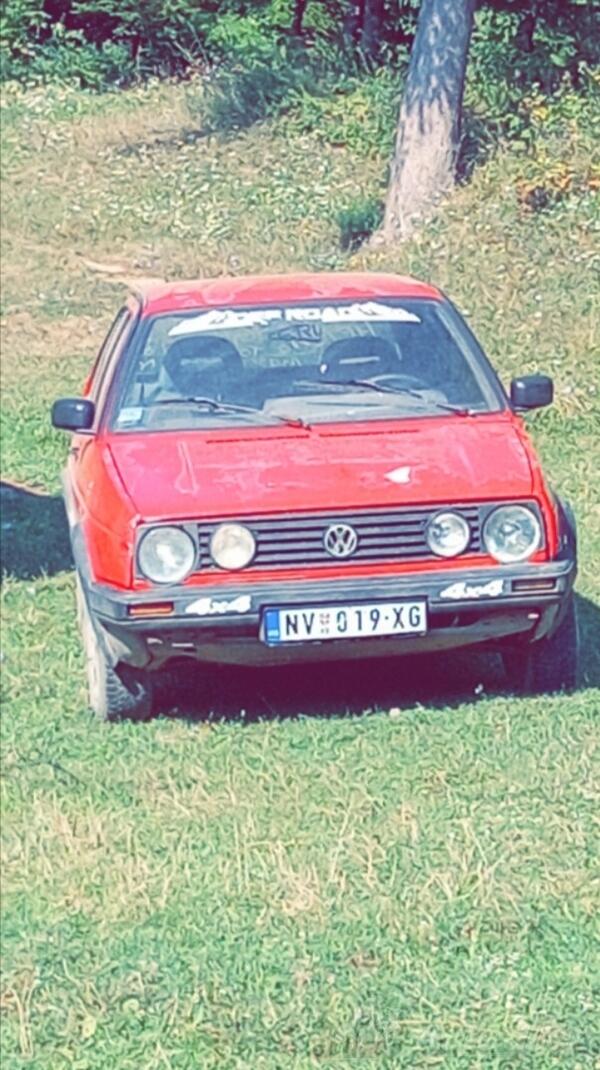 Volkswagen - Golf 2 - 1.8 benzin plin