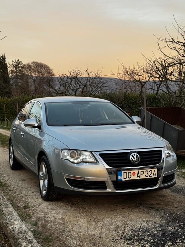 Volkswagen - Passat - 2.0