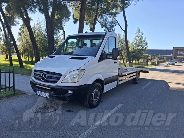 Mercedes Benz - Sprinter