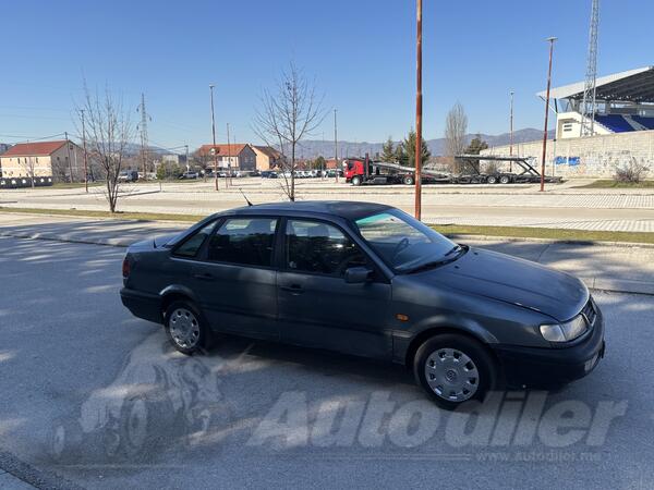 Volkswagen - Passat - 1.9 TDI 66kw