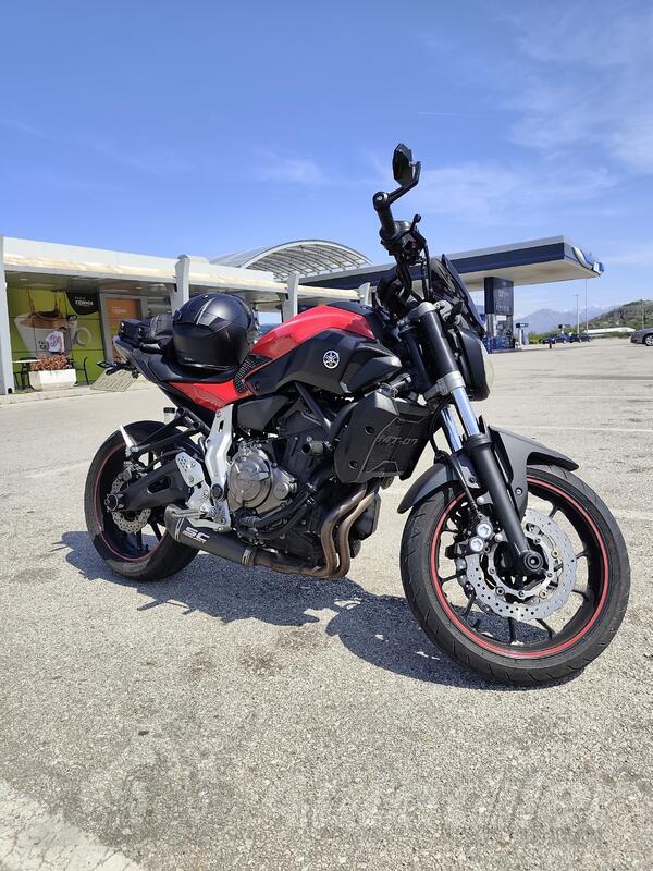 Yamaha - MT-07