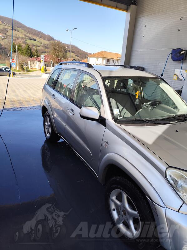 Toyota - RAV 4 - 2.0 d4d
