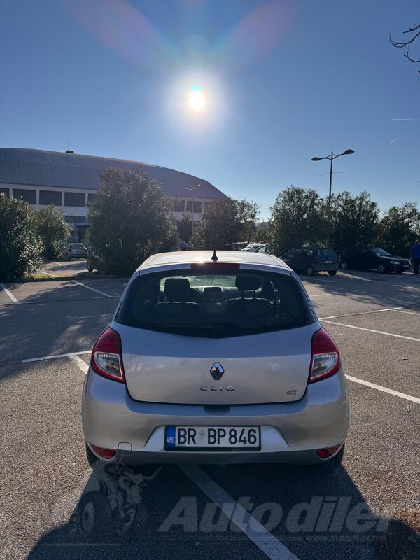 Renault - Clio - 1.5 DCI
