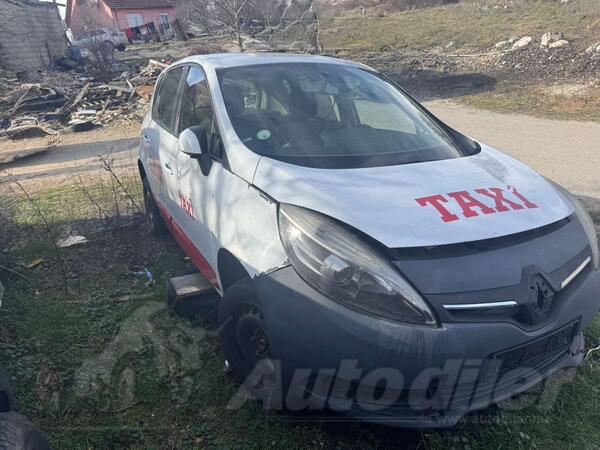 U djelovima Renault - Scenic 1.5dci