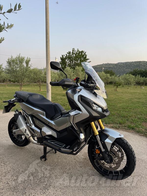 Honda - XADV 750
