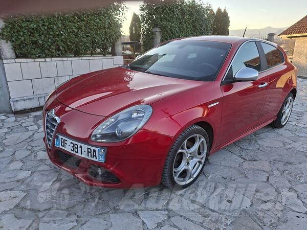 Alfa Romeo - Giulietta - 2.0jtdm