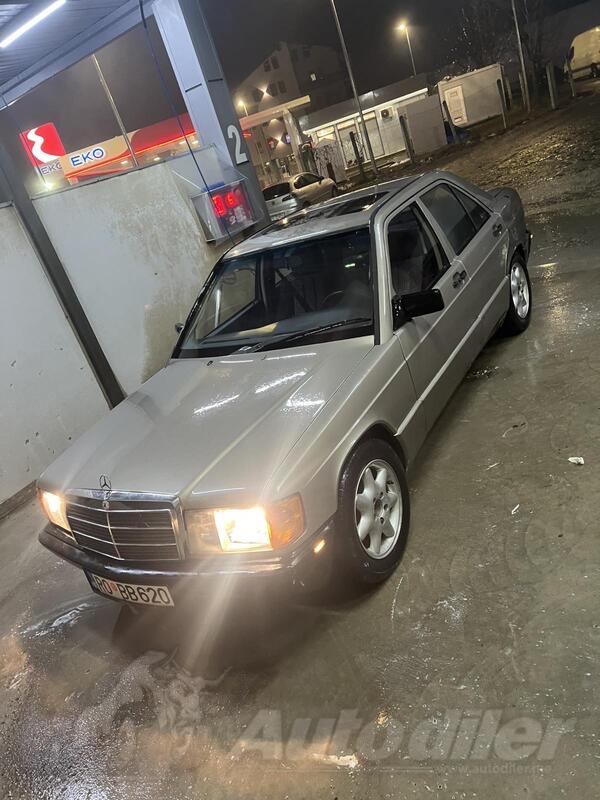 Mercedes Benz - 190 - D